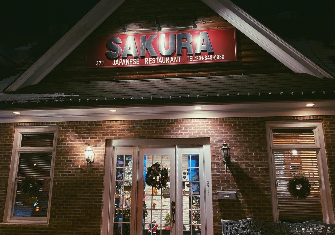 sakura_front